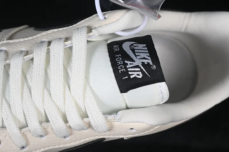 All categories Nk Air Force 1 Air Force series Nk Air Force 1 Low Air Force low-top Nike Air Force 1'07 Low Milky white with black Air Force 1 low-top casual sneakers LD1999-018